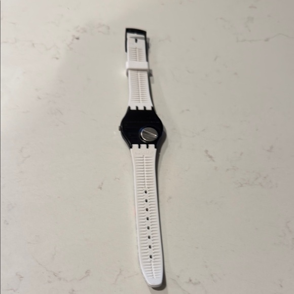 Swatch Black and White Graphic Wristband - Picture 2 of 5